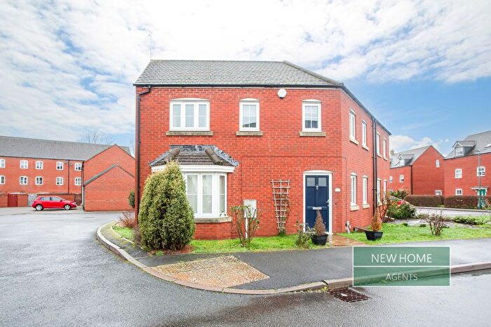 3 Bedroom Semi-Detached House For Sale In Trafalgar Road Tewkesbury, GL20