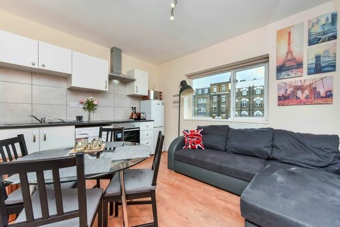 2 Bedroom Flat To Rent In Edgware Road, London, W2