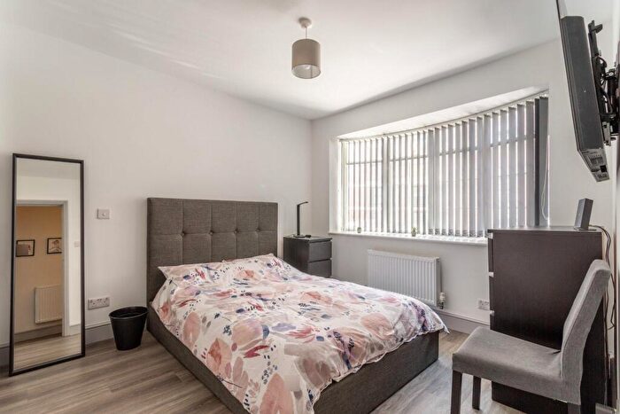 3 Bedroom Terraced House To Rent In Robert Street, Brighton And Hove, BN1