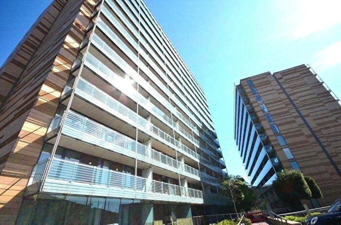 2 Bedroom Apartment To Rent In St Georges Island, Kelso Place, Manchester City Centre, Greater Manchester, M15