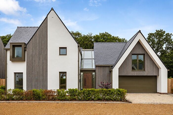 4 Bedroom Detached House To Rent In Lowood Place, Wilmslow, Cheshire, SK9