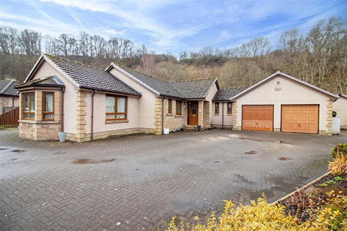 4 Bedroom Detached Bungalow For Sale In Liddesdale Crescent, Hawick, TD9