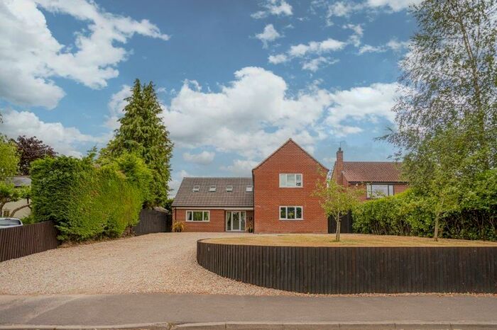 3 Bedroom Detached House For Sale In Mill Street, Bradenham, IP25