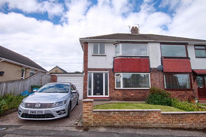 3 Bedroom Semi-Detached House To Rent In Welldale Crescent, Stockton-On-Tees, TS19