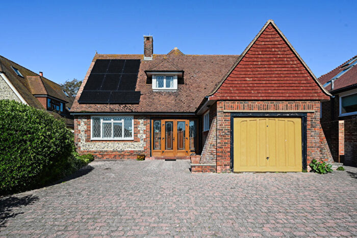 2 Bedroom Detached House For Sale In Dean Court Road, Rottingdean, Brighton, East Sussex, BN2