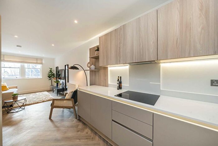 2 Bedroom Flat For Sale In Coral Row, Battersea, SW11