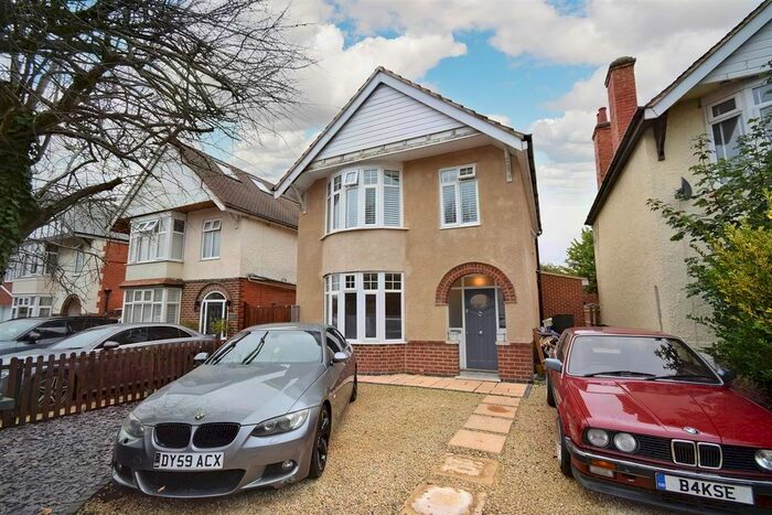 3 Bedroom Detached House To Rent In Riversley Road, Longlevens, Gloucester, GL2