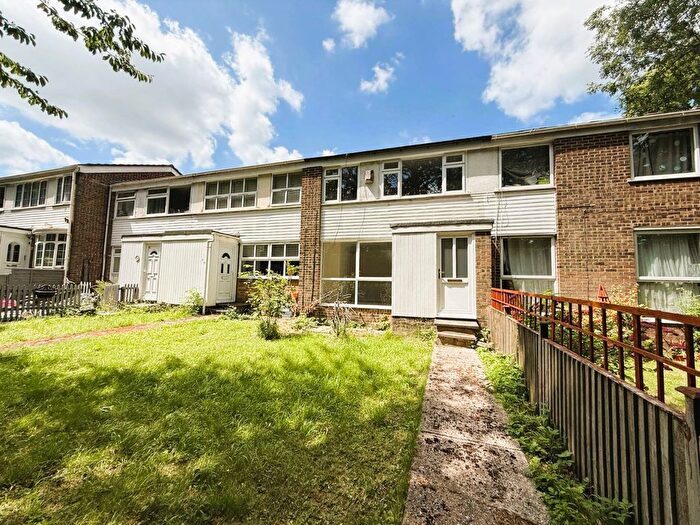 3 Bedroom Terraced House To Rent In Meresborough Road, Rainham, ME8