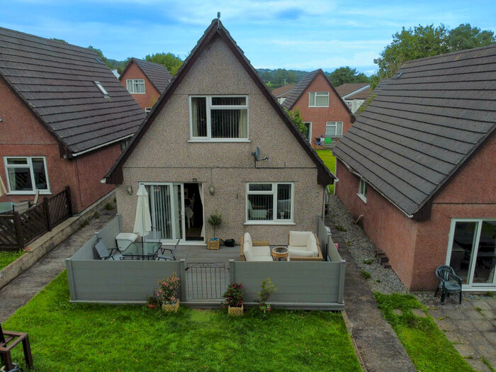 4 Bedroom Lodge For Sale In Honicombe Park, St Anns Chapel, Cornwall, PL17