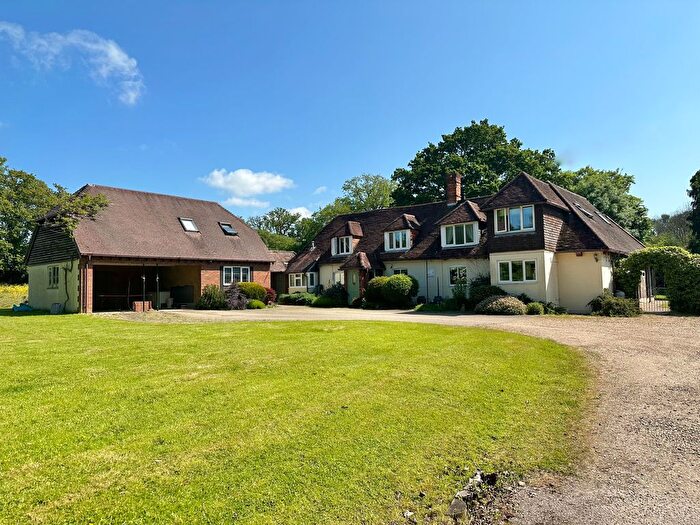 4 Bedroom Property To Rent In Loperwood Lane, Southampton, SO40