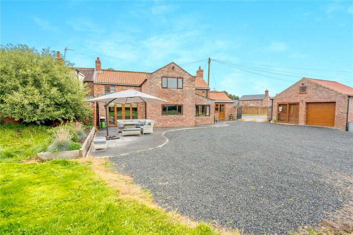 4 Bedroom End Of Terrace House For Sale In Sandhutton, Thirsk, North Yorkshire, YO7