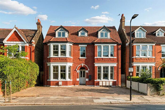 1 Bedroom Flat For Sale In Creffield Road, W5