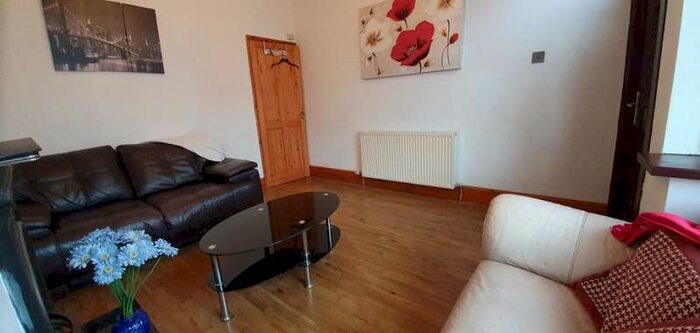 2 Bedroom Property To Rent In Mason Road Coventry, CV6
