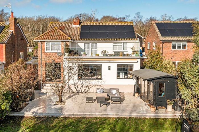 4 Bedroom Detached House For Sale In Dalloway Road, Arundel, BN18