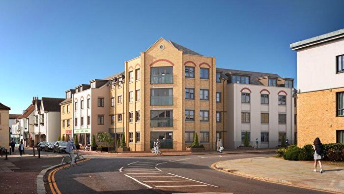 2 Bedroom Flat For Sale In Railway Street, Hertford, SG14