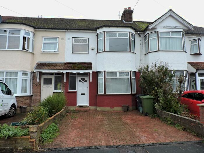3 Bedroom Terraced House To Rent In Felstead Road, Waltham Cross, EN8