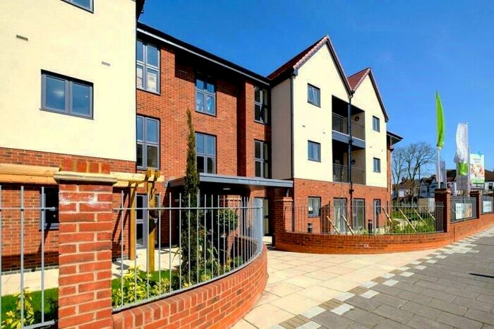 1 Bedroom Apartment To Rent In Northwick Park Road, Harrow, HA1