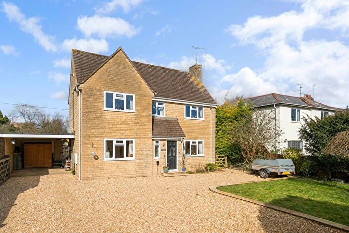 4 Bedroom Detached House For Sale In Siddington, Cirencester, GL7