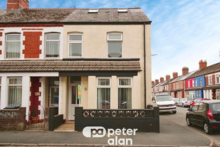 3 Bedroom End Of Terrace House For Sale In Radyr Road, Cardiff, CF14