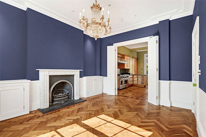 4 Bedroom Terraced House To Rent In St Leonards Terrace, Chelsea, SW3
