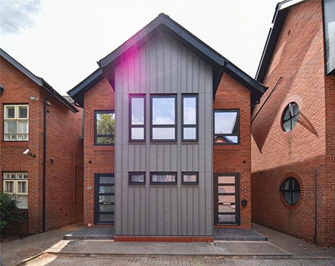 1 Bedroom Apartment To Rent In Wellington Court, Wellington Street, Cambridge, CB1