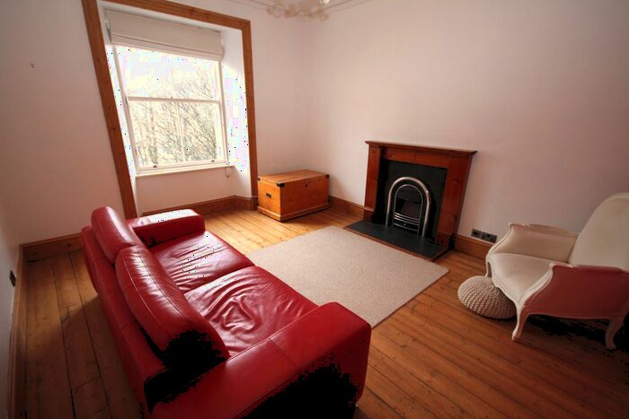 2 Bedroom Flat To Rent In Sandport Street, The Shore, Edinburgh, EH6