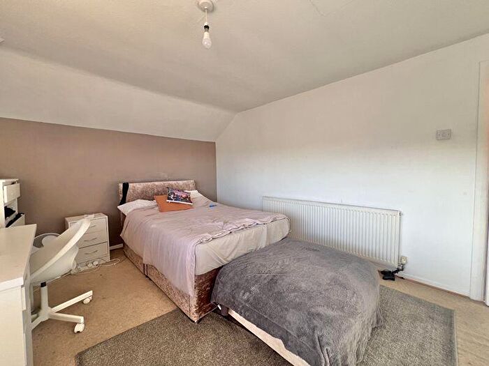 2 Bedroom Semi-Detached House For Sale In Beechdale Avenue, Great Barr, Birmingham, B44