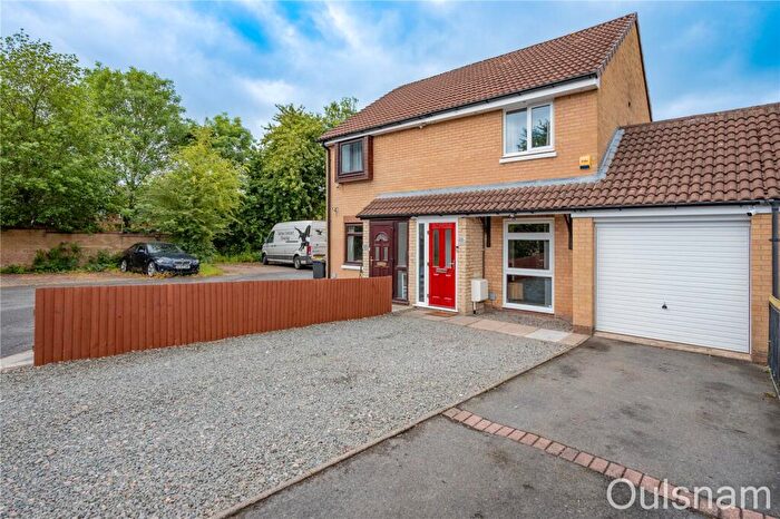 3 Bedroom House For Sale In Mayfield Close, Catshill, Bromsgrove, Worcestershire, B61