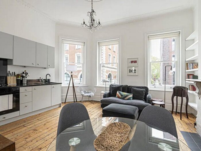 1 Bedroom Flat To Rent In Kensington Church Street, London, W8
