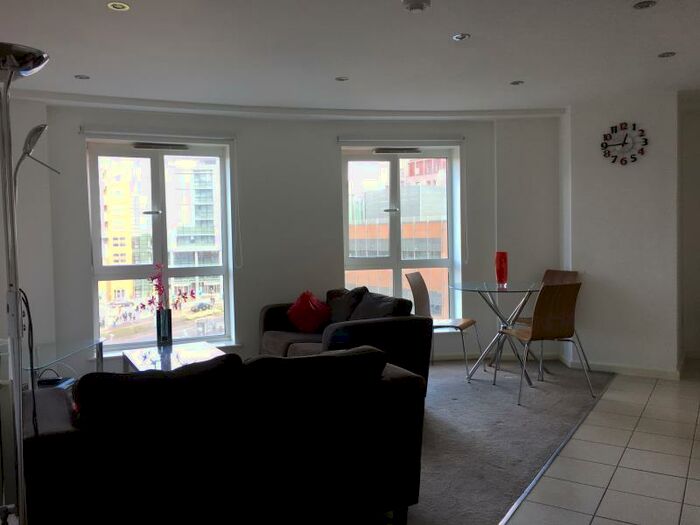 1 Bedroom Apartment To Rent In Hive, Masshouse Plaza, Birmingham, B5