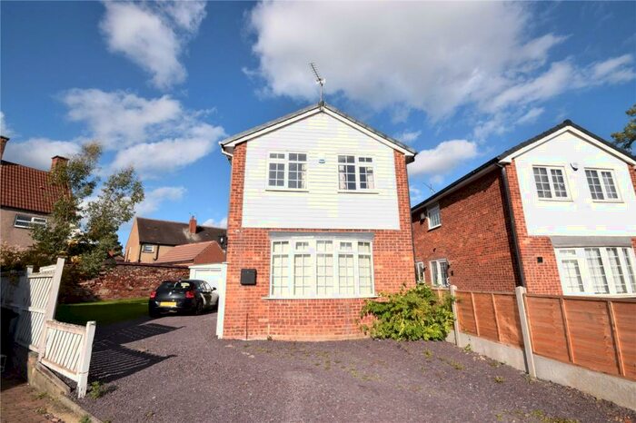 3 Bedroom Detached House To Rent In Red Lodge Close, Leeds, West Yorkshire, LS8