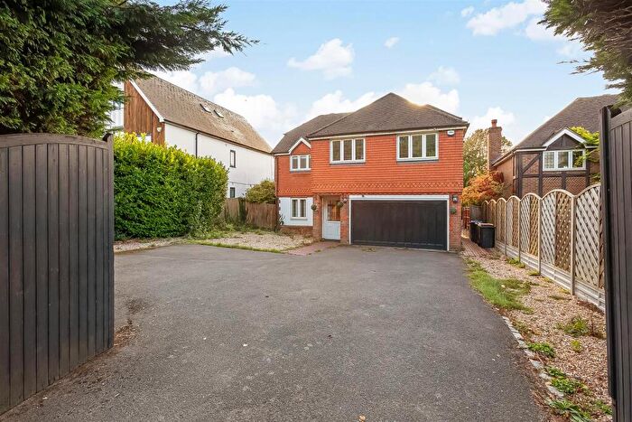 5 Bedroom Detached House For Sale In Smitham Bottom Lane, Purley, CR8
