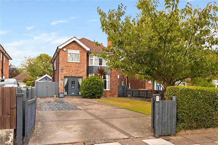 3 Bedroom Detached House For Sale In Edge Avenue, Grimsby, Lincolnshire, DN33