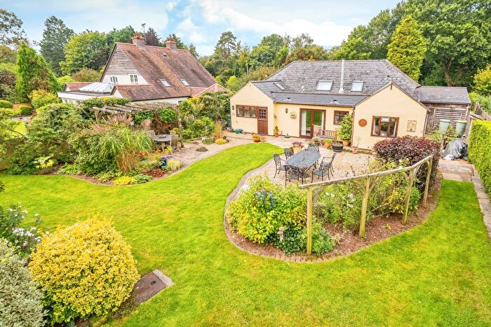 3 Bedroom Bungalow For Sale In Cocking Causeway, Midhurst, West Sussex, GU29