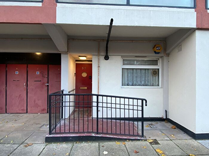 1 Bedroom Flat For Sale In Muriel Street, Islington, London, N1