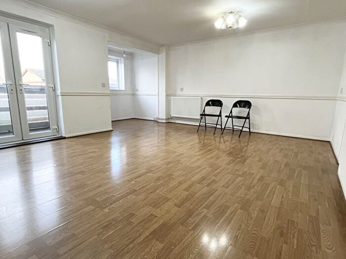 3 Bedroom Terraced House To Rent In Bonner Court, Coopers Walk, Waltham Cross, Hertfordshire, EN8