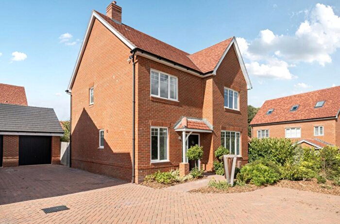 4 Bedroom Detached House For Sale In Harris Road, West Broyle, PO19