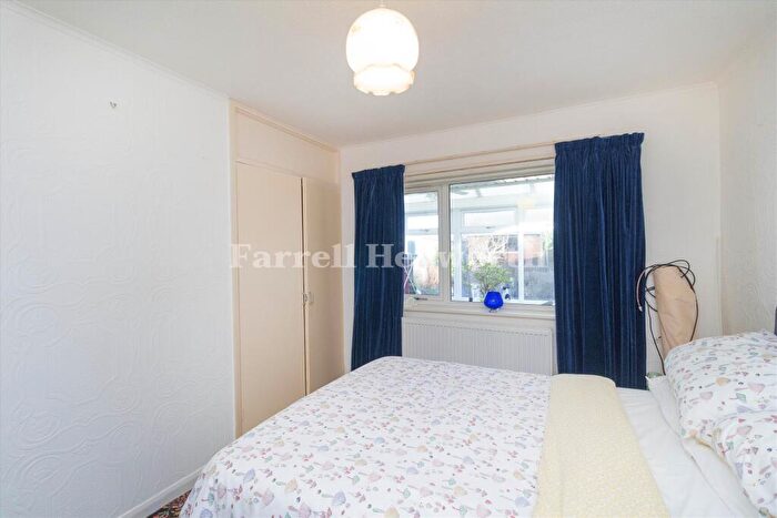 2 Bedroom Bungalow For Sale In Green Oak Place, Thornton Cleveleys, FY5