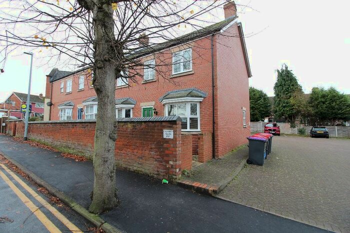 2 Bedroom Flat To Rent In Alexandra Terrace, Wellington, Telford TF1