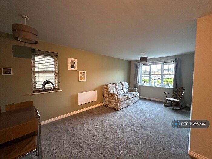 2 Bedroom Flat To Rent In Astley Brook Close, Bolton, BL1