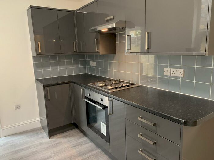 3 Bedroom House To Rent In Wisborough Road, Southsea, PO5