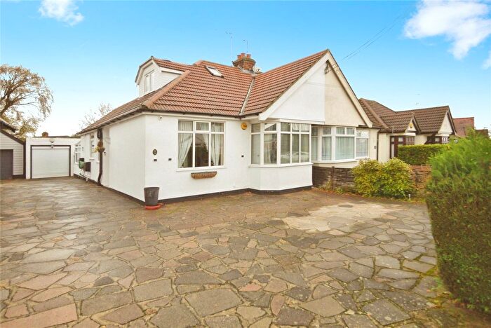 3 Bedroom Bungalow For Sale In Crow Green Road, Pilgrims Hatch, Brentwood, Essex, CM15