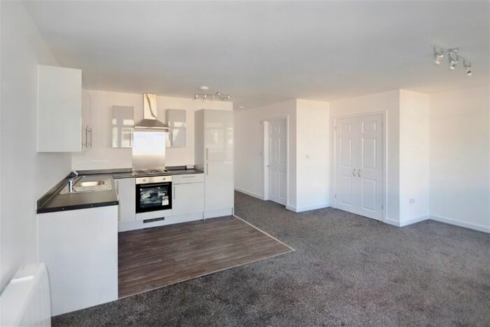 2 Bedroom Flat To Rent In Storrington, Pulborough, West Sussex, RH20