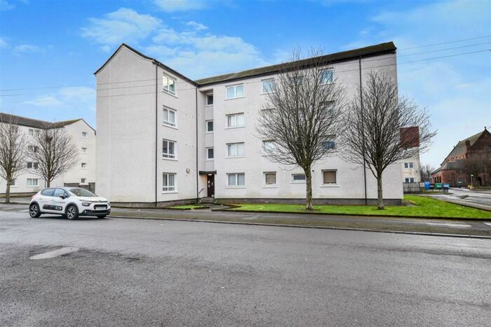 2 Bedroom Flat To Rent In /, John Knox Street, Clydebank, G81