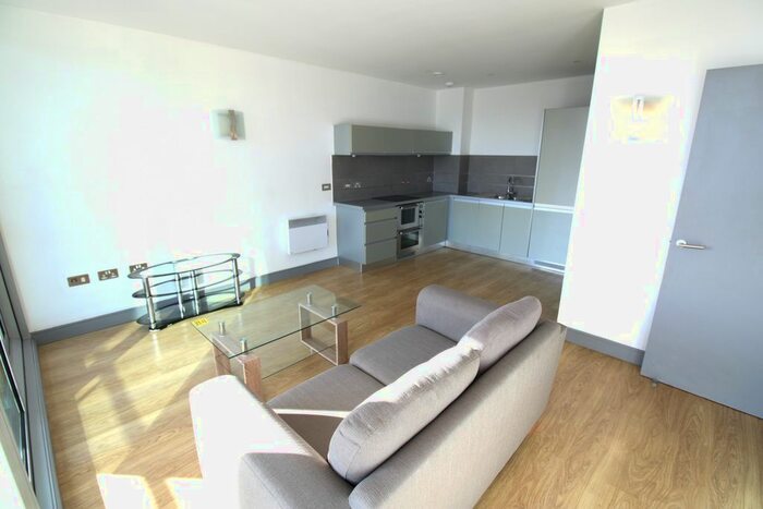 1 Bedroom Flat To Rent In Watson Street, Manchester, M3