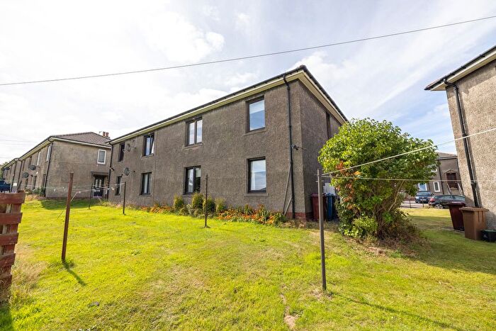 2 Bedroom Flat To Rent In Glenclova Terrace, Dundee, DD3