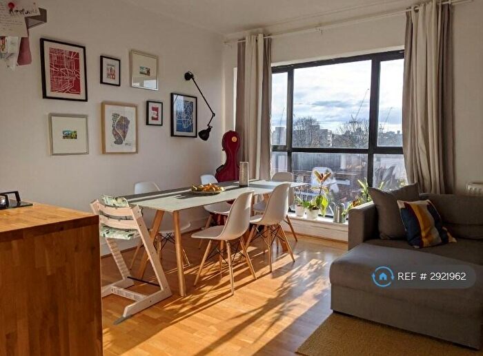 2 Bedroom Flat To Rent In Eastway, London, E9