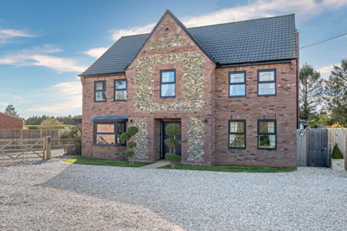 5 Bedroom Detached House For Sale In Hale Road, Thetford, IP25