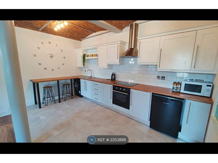 1 Bedroom Flat To Rent In Victoria Street, Liverpool, L2