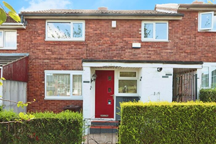 3 Bedroom Terraced House For Sale In Dawlands Close, Sheffield, South Yorkshire, S2